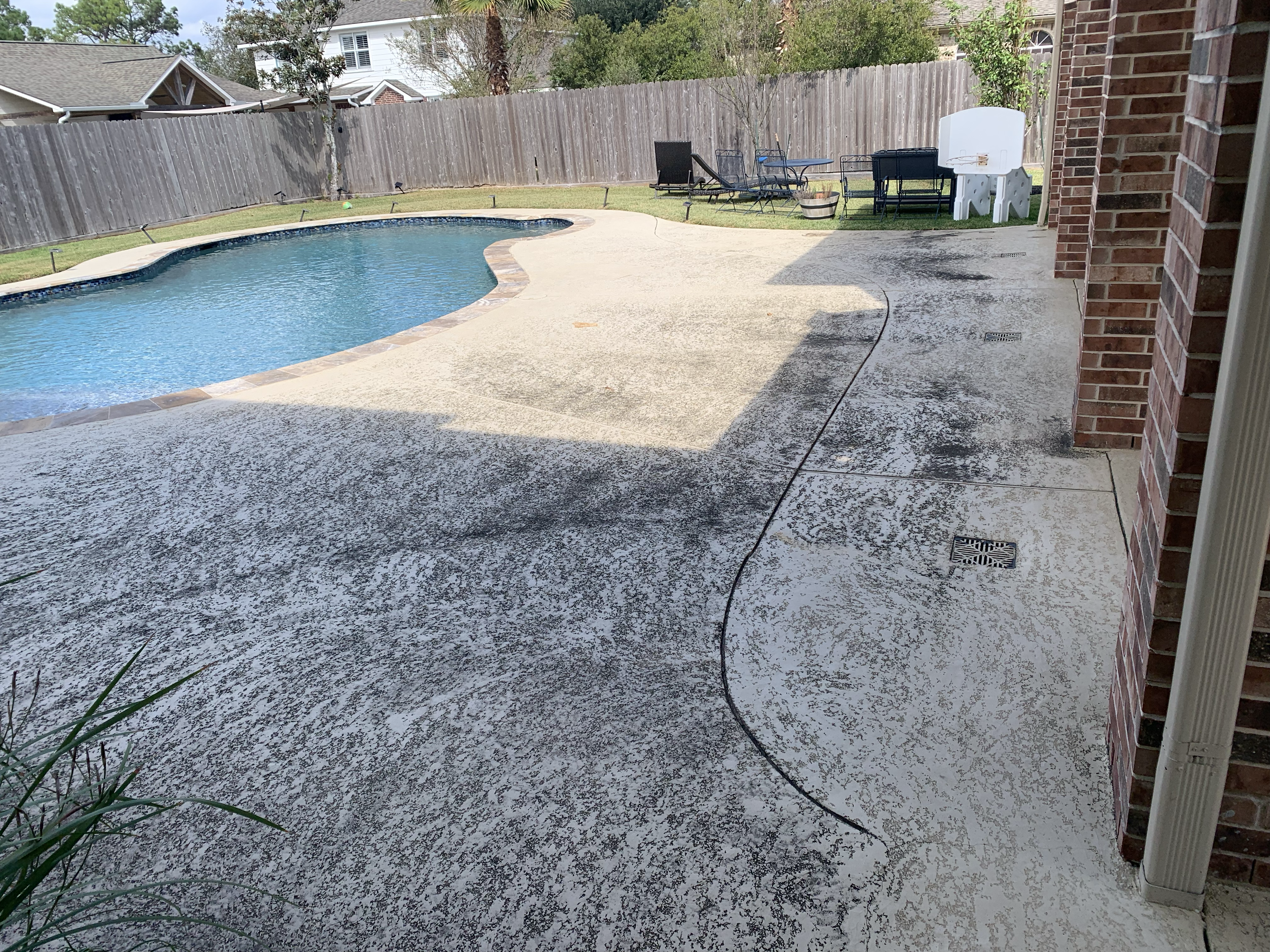 Pool deck before cleaning